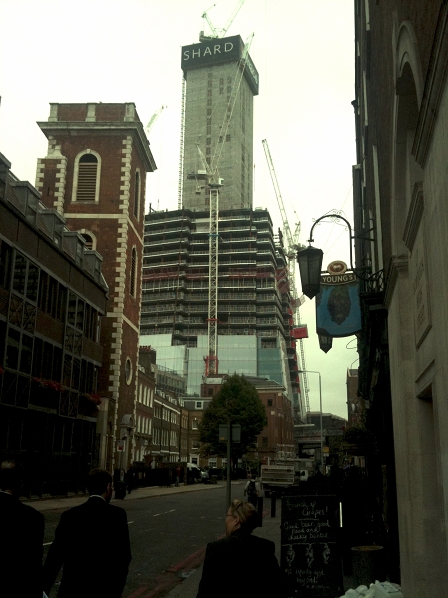 © Robert Rotifer The Shard im Aufbau, chronologisch